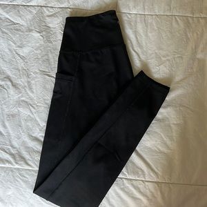 Arara Black leggings!!